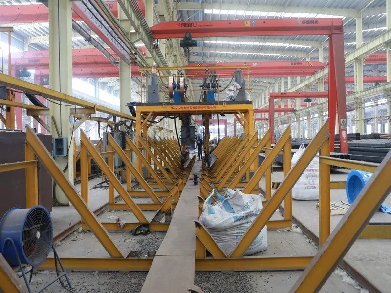 Gantry-type multi-function submerged arc welding (SAW) machine Gantry-type multi-function submerged arc welding (SAW) machine